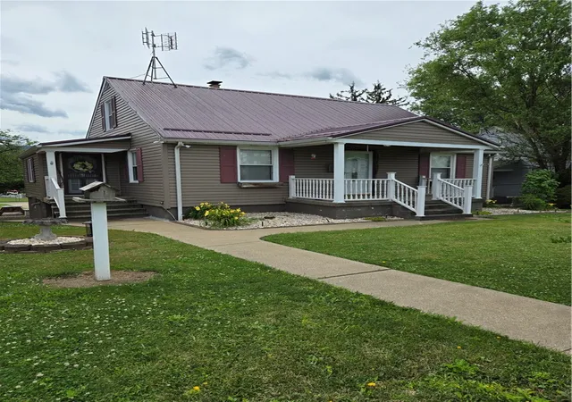 Homes for sale in Fairchance, PA | 19 S Oak Street, Fairchance, PA 15436 | MLS# 1761028