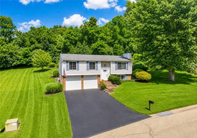 1st image of 190 Deer Dr, South Strabane, PA 15301 | MLS# 1760847