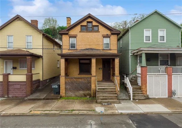 Homes for sale in Charleroi Boro, PA | 1115 Mckean Ave, Charleroi Boro, PA 15022 | MLS# 1761001