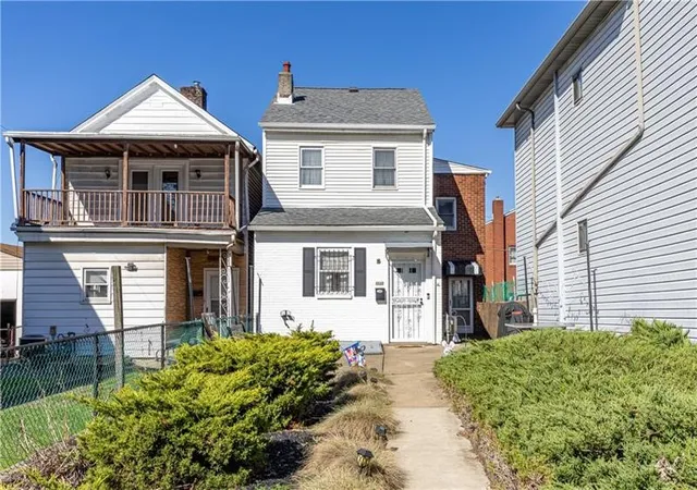 Homes for sale in Oakland, PA | 3245 Juliet St, Oakland, PA 15213 | MLS# 1760859