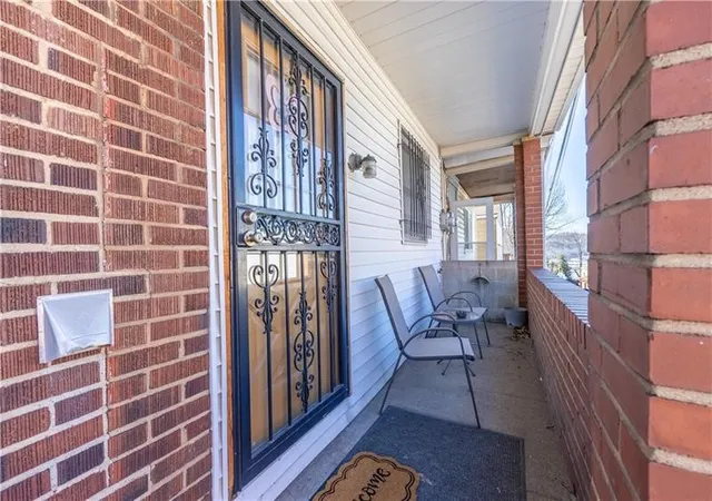 Homes for sale in Oakland, PA | 3245 Juliet St, Oakland, PA 15213 | MLS# 1760859
