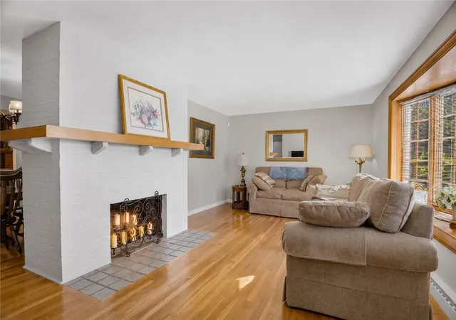4th image of 2153 Avella Rd, Avella, PA 15312 | MLS# 1761108
