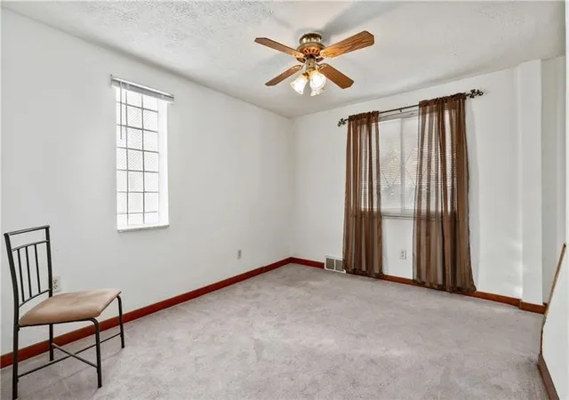 Photo 4 of Single family home for sale at 1034 Elwell St, Lincoln Place, PA 15207 | MLS# 1761166 | Listing updated on 2026-08-01