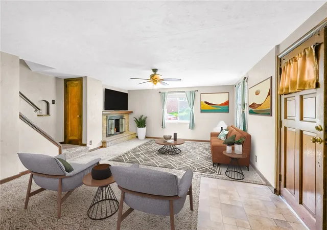 Photo 2 of Single family home for sale at 200 Beisner Ave, Brentwood, PA 15227 | MLS# 1761204 | Listing updated on 2026-09-01
