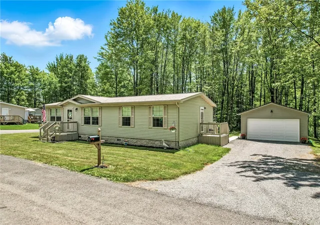 2nd image of 73 S Summit Rd #503, West Salem Twp, PA 16125 | MLS# 1761288