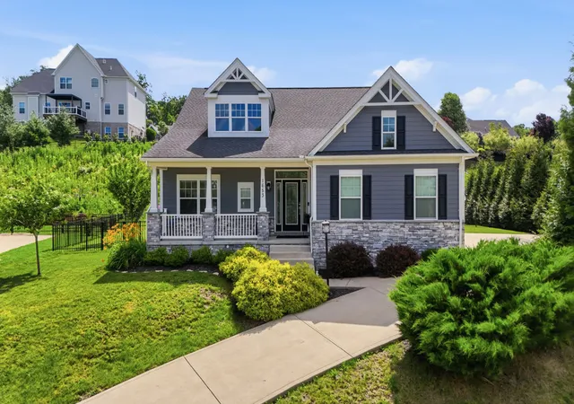 1st image of 1653 Blackburn Heights Dr, Ohio Twp, PA 15143 | MLS# 1761298