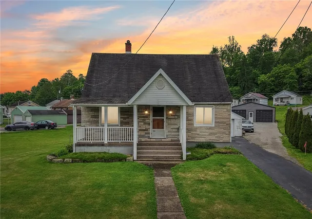 Homes for sale in Greensboro, PA | 266 Stoney Hill Rd, Greensboro, PA 15338 | MLS# 1761294