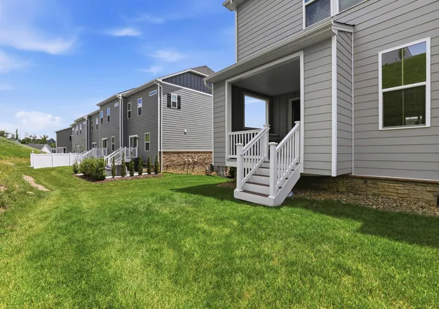 5th image of 401 Spruce Lane, Canonsburg, PA 15317 | MLS# 1761325