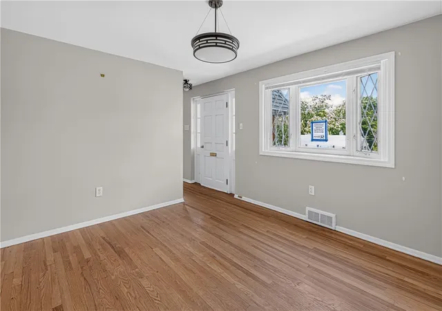 Photo 3 of Single family home for sale at 1025 Catherine Dr, Conway, PA 15027 | MLS# 1759282 | Listing updated on 2026-10-08