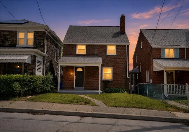 1st image of 320 Fernhill Ave, Brookline, PA 15226 | MLS# 1759222