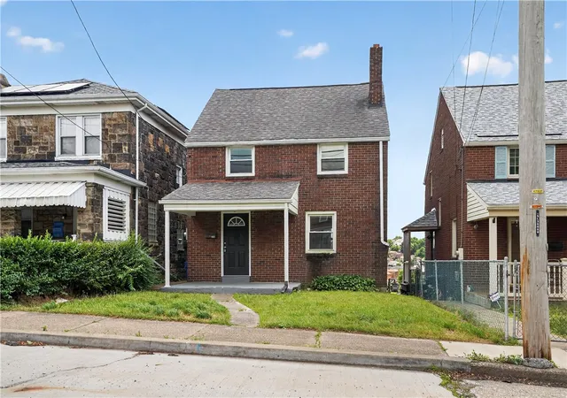 2nd image of 320 Fernhill Ave, Brookline, PA 15226 | MLS# 1759222