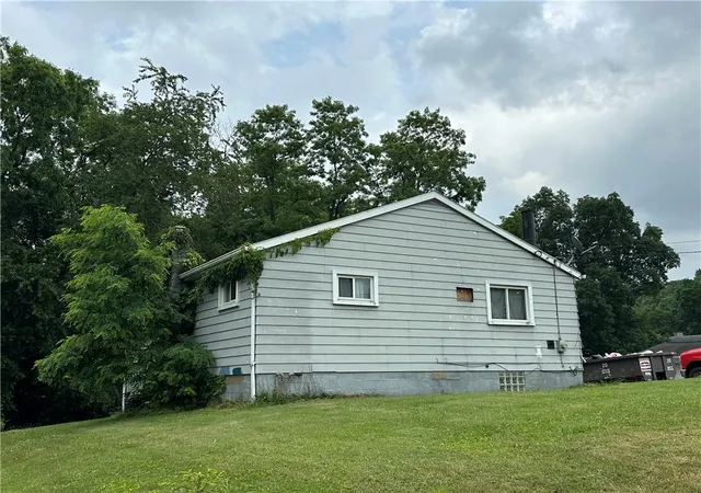 Homes for sale in Bell Twp, PA | 301 Armstrong Avenue, Bell Twp, PA 15618 | MLS# 1761345
