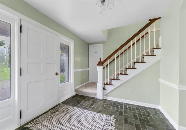 Homes for sale in Ligonier Twp, PA | 124 Hermitage Circle, Ligonier Twp, PA 15658 | MLS# 1761295