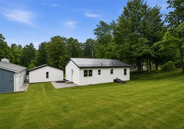 Homes for sale in Middlesex Twp, PA | 121 Kyle Rd, Middlesex Twp, PA 16059 | MLS# 1761027