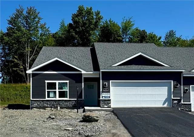 1st image of 352 Gleneagles Dr, Twp Of But Nw, PA 16001 | MLS# 1761427