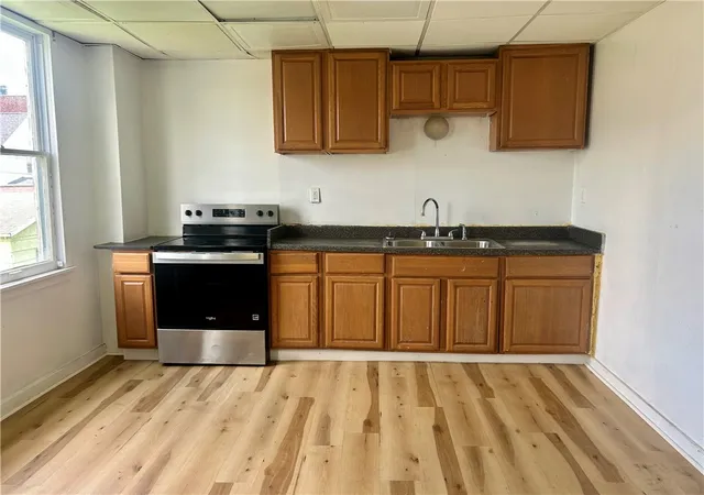 Homes for sale in Charleroi Boro, PA | 812 Fallowfield Ave, Charleroi Boro, PA 15022 | MLS# 1761225