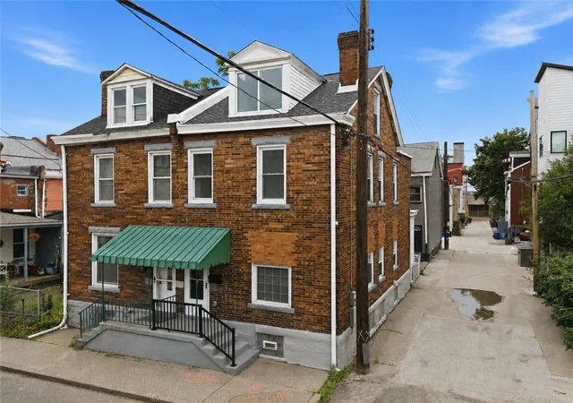 31st image of 352 39th St, Lawrenceville, PA 15201 | MLS# 1761220