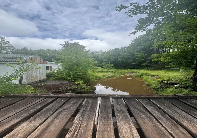 Photo 4 of Sale Pending at 1554 Greenville Rd, Salisbury, PA 15558 | MLS# 1761373 | Listing updated on 2026-09-01