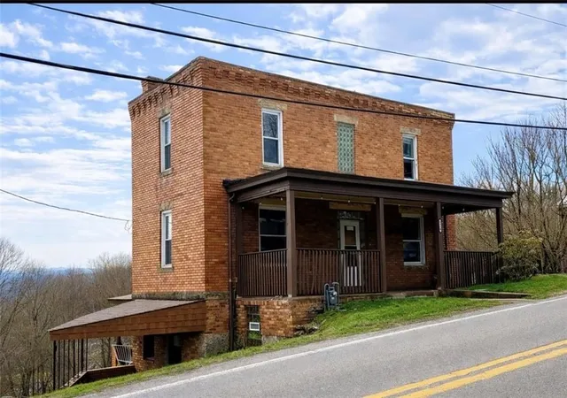 Photo 1 of Single family home for sale at 1119 Hancock Ave, Vandergrift, PA 15690 | MLS# 1761479 | Listing updated on 2026-07-24