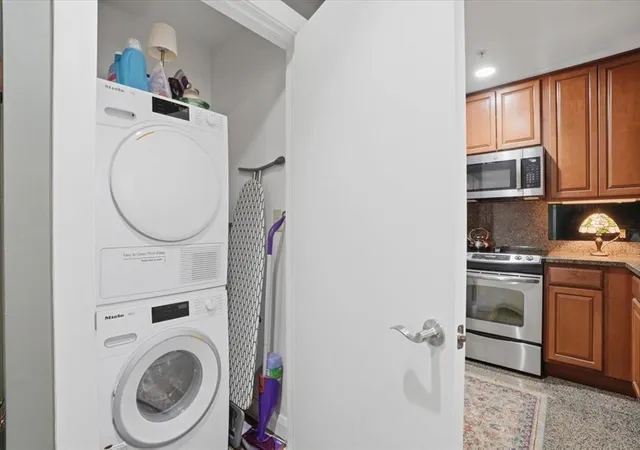 Homes for sale in Downtown Pgh, PA | 306 4th Ave #1401, Downtown Pgh, PA 15222 | MLS# 1761502