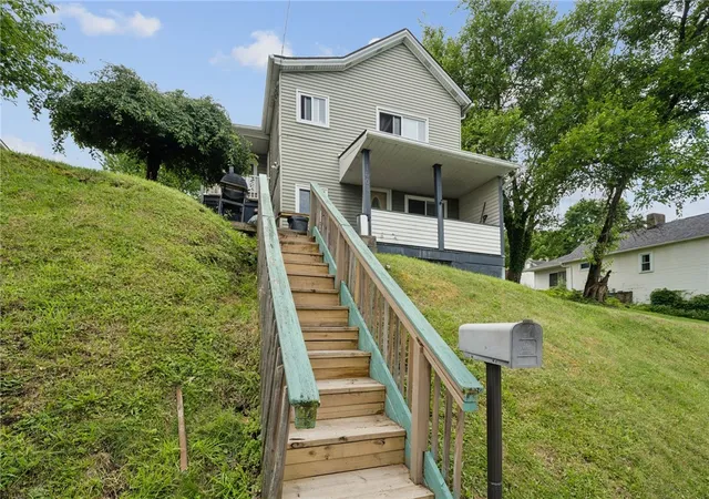 Photo 3 of Single family home for sale at 1608 Trimble Ave, Mc Keesport, PA 15133 | MLS# 1761055 | Listing updated on 2026-07-13