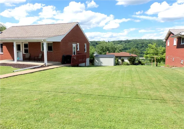 2nd image of 407 Grandview Ave, Monongahela City, PA 15063 | MLS# 1761088
