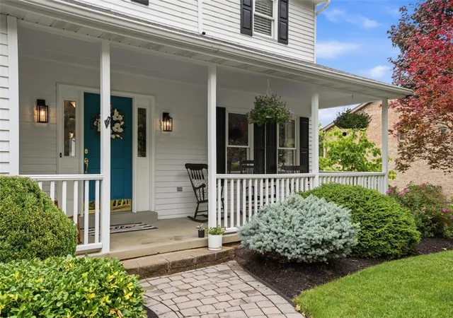 4th image of 164 Oakdale Dr, Zelienople Boro, PA 16063 | MLS# 1761338