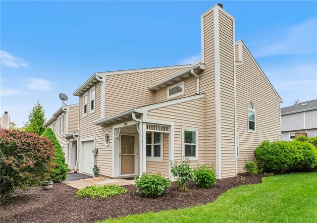 1st image of 305 Squire Circle, Brighton Heights, PA 15212 | MLS# 1761526