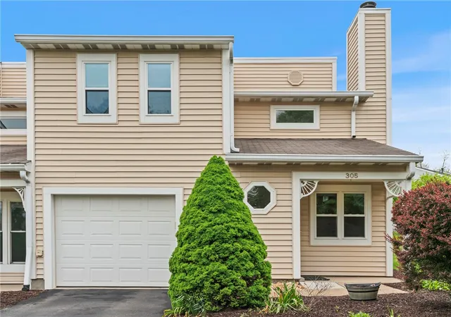 2nd image of 305 Squire Circle, Brighton Heights, PA 15212 | MLS# 1761526