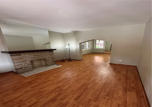 Photo 4 of Single family home for sale at 4013 Howley St, Pittsburgh, PA 15224 | MLS# 1761551 | Listing updated on 2026-06-29