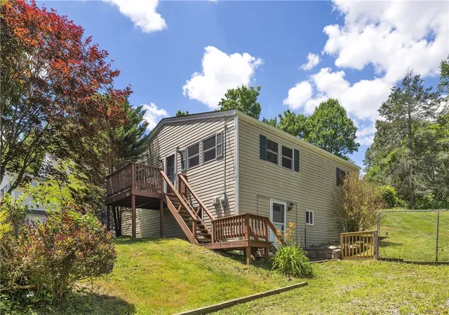 1st image of 2404 Marble Ln, Franklin Park, PA 15143 | MLS# 1760611