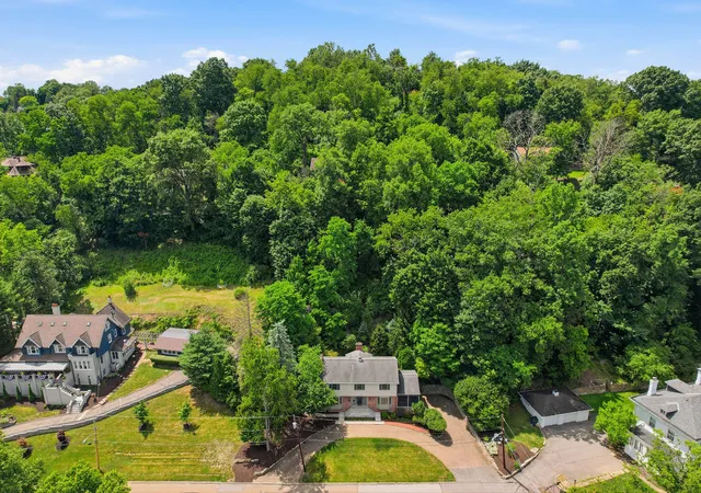 5th image of 1100 Harvard Rd, Pittsburgh, PA 15205 | MLS# 1761580
