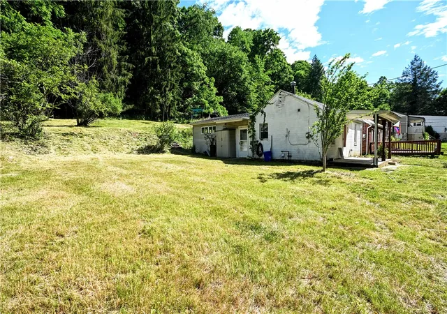 5th image of 854 Bocktown Rd, Moon/crescent Twp, PA 15046 | MLS# 1761492