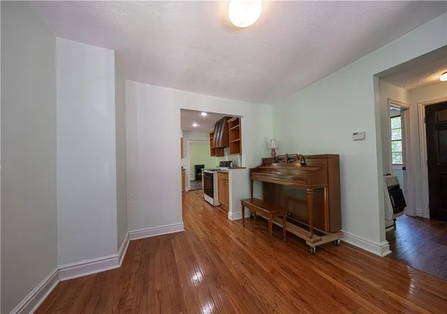 3rd image of 50 Center Ave, West View, PA 15229 | MLS# 1761589