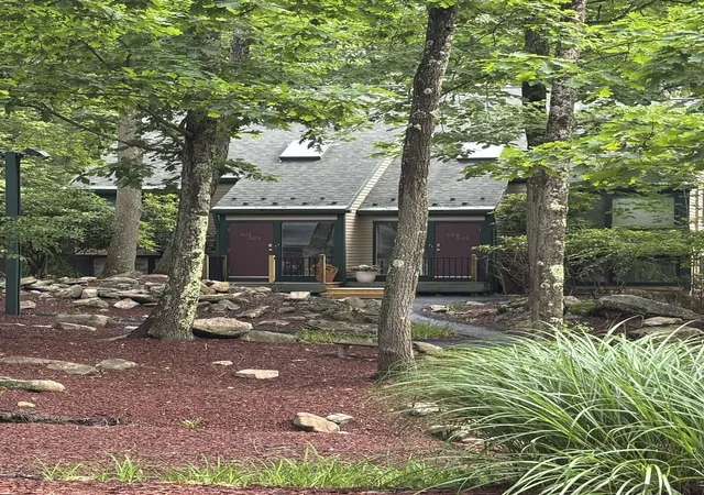 35th image of 523 Laurel Pond, Farmington, PA 15437 | MLS# 1761617