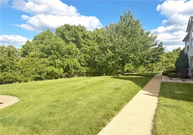 2nd image of 248 Adams Pointe Blvd, Mars, PA 16046