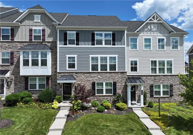 1st image of 1018 Adair Ave, Middlesex Twp, PA 16059 | MLS# 1761455