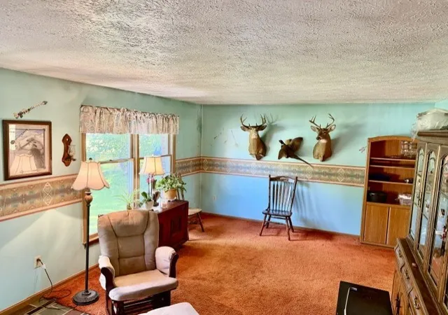 Photo 3 of Single family home for sale at 1652 Frew Ml Rd, Shenango Twp, PA 16101 | MLS# 1761618 | Listing updated on 2026-07-28