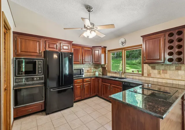 5th image of 4153 State Gamelands Rd, Wexford, PA 15090 | MLS# 1761637