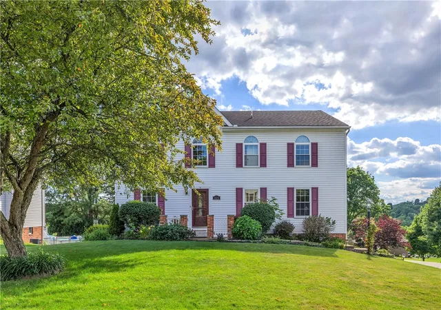 1st image of 420 Lexington Dr, Greensburg, PA 15601 | MLS# 1761433