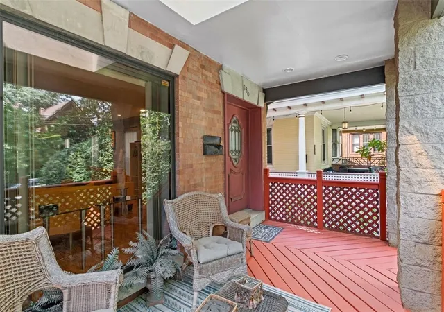 Homes for sale in Edgewood, PA | 130 Lincoln Ave, Edgewood, PA 15218 | MLS# 1759211