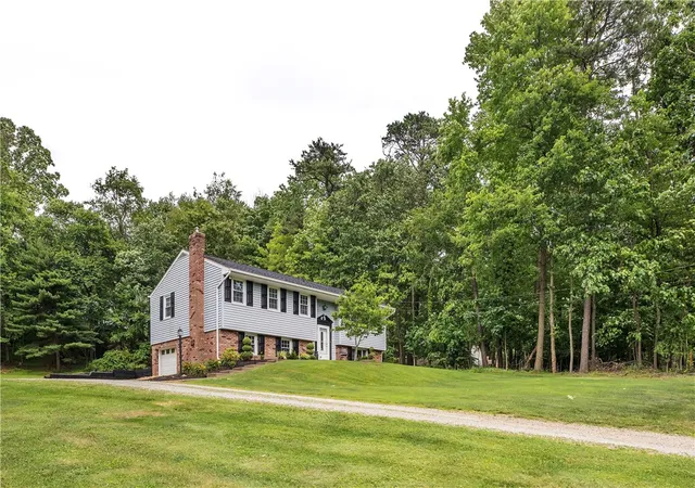 Photo 3 of Sale Pending at 267 Thorn Run Rd, Export, PA 15632 | MLS# 1761091 | Listing updated on 2026-07-05