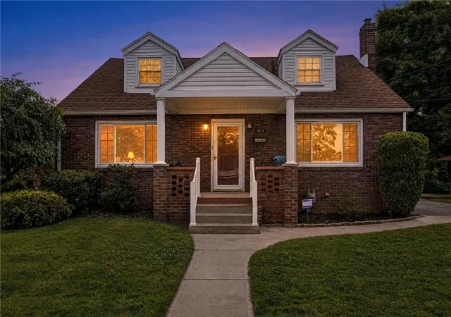 Photo 3 of Sale Pending at 1424 Jackson Ave, New Castle, PA 16101 | MLS# 1761587 | Listing updated on 2026-07-11