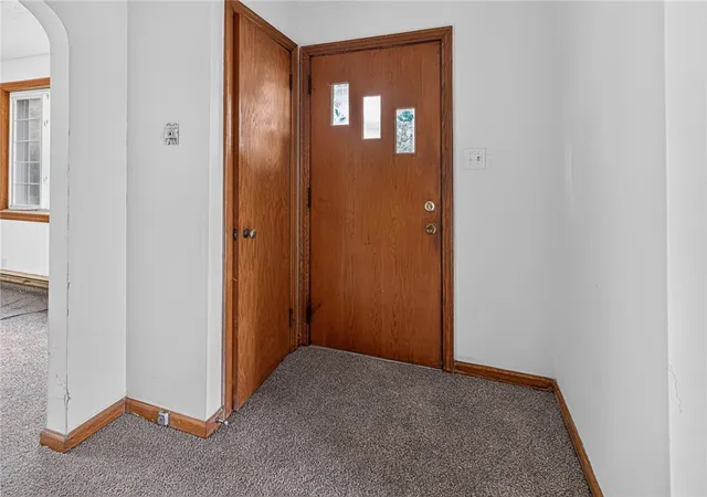 Photo 4 of Sale Pending at 1424 Jackson Ave, New Castle, PA 16101 | MLS# 1761587 | Listing updated on 2026-07-11