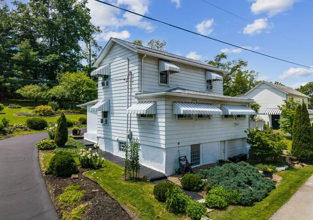 2nd image of 105 Dutchtown Rd, Herminie, PA 15637 | MLS# 1761694