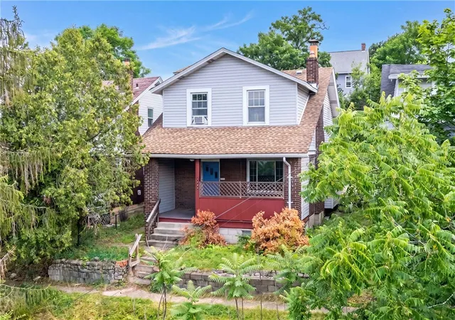2nd image of 1146 Termon Ave, Brighton Heights, PA 15212 | MLS# 1760172