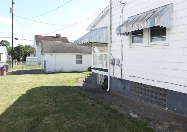 Photo 3 of Single family home for sale at 3346 3rd Street, Grindstone, PA 15442 | MLS# 1761700 | Listing updated on 2026-08-31