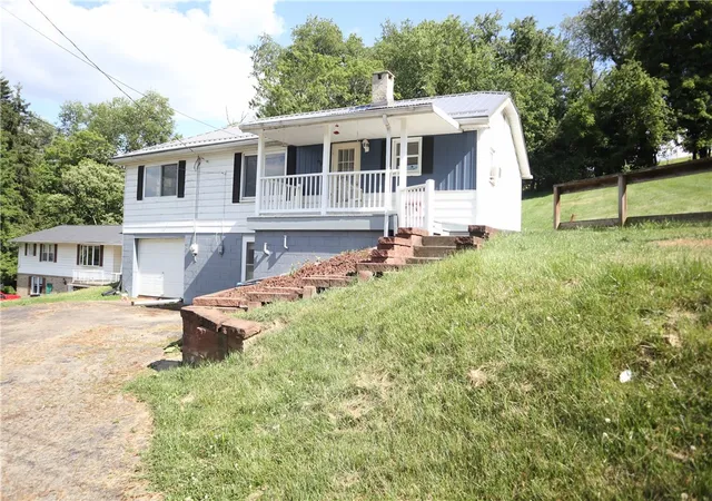 Homes for sale in W Pike Run Twp, PA | 49 Walkertown Hill Rd, W Pike Run Twp, PA 15427 | MLS# 1761703