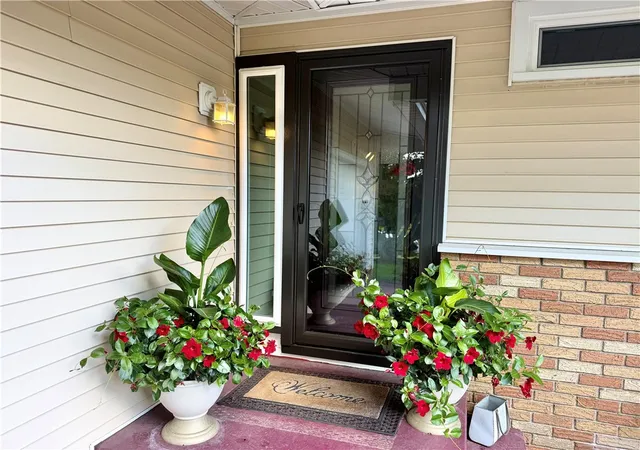 3rd image of 120 Clarksen Dr, Union Twp, PA 16101 | MLS# 1761709