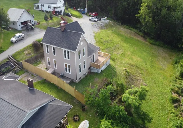 4th image of 42 Kennedy Rd, New Eagle, PA 15067 | MLS# 1761485
